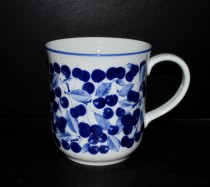 Golem mug 1.5l. blue cherry