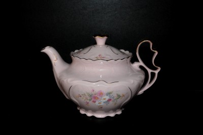 Zuzka teapot