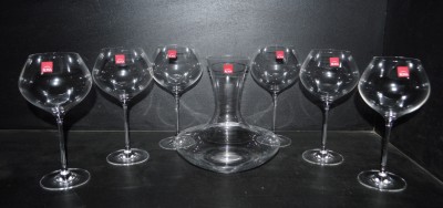 Celebration 7-piece red wine drink set